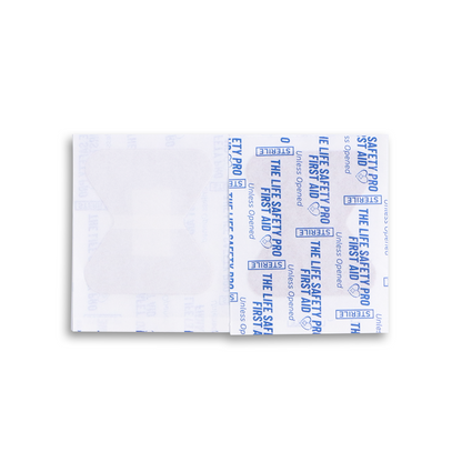 ESSENTIAL FIRST AID & CPR KIT