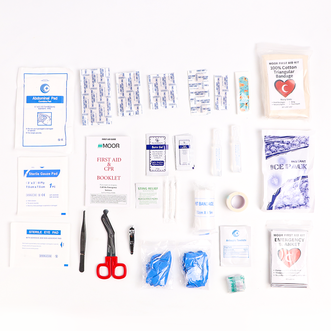 ESSENTIAL FIRST AID & CPR KIT