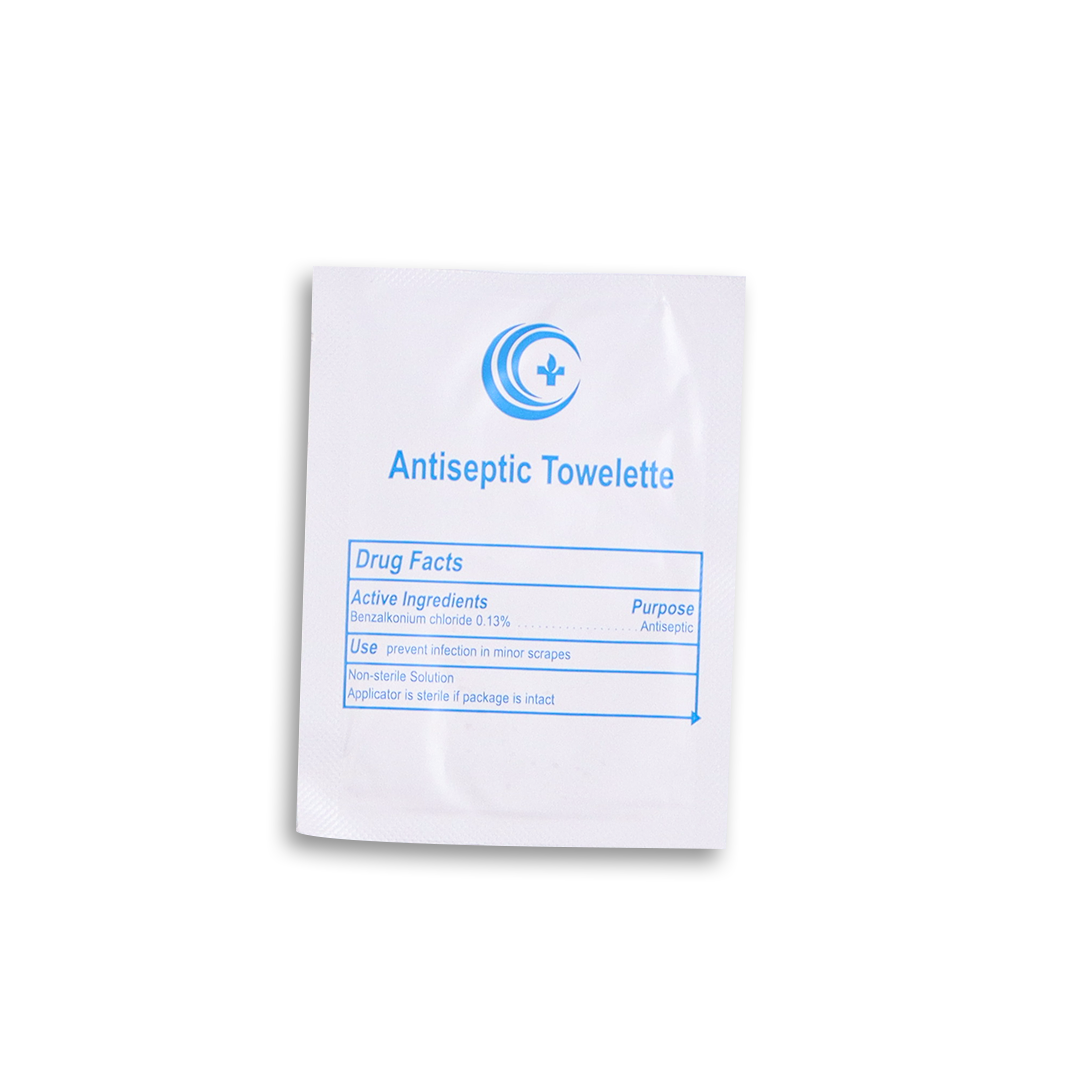 ESSENTIAL FIRST AID & CPR KIT