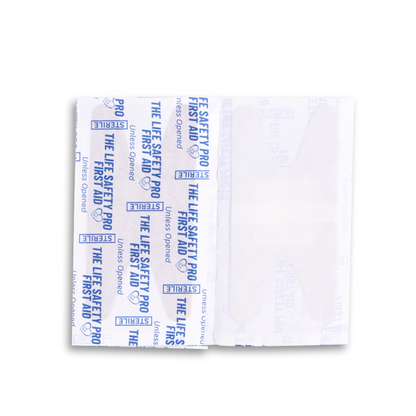 ESSENTIAL FIRST AID & CPR KIT