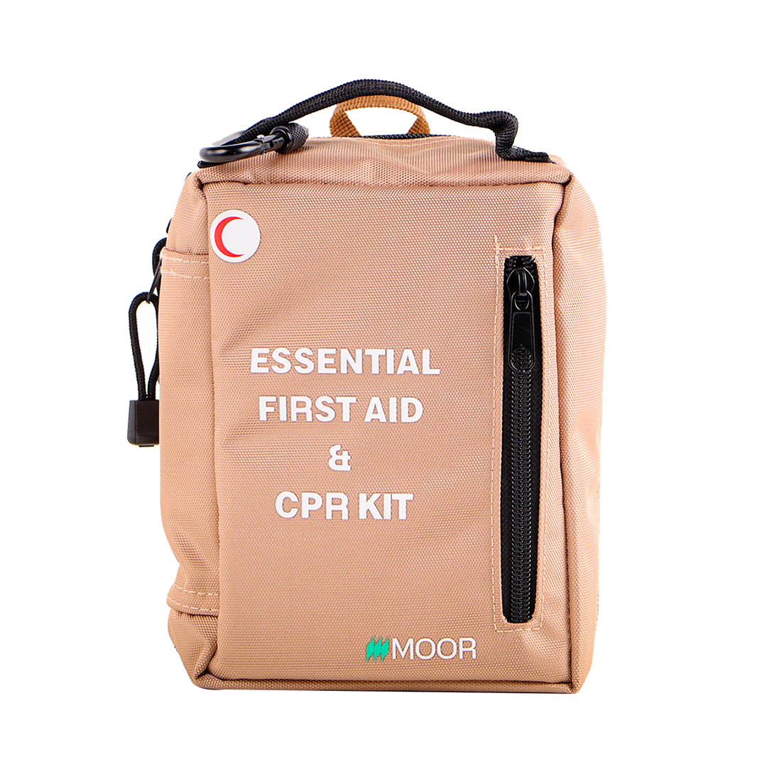 ESSENTIAL FIRST AID & CPR KIT