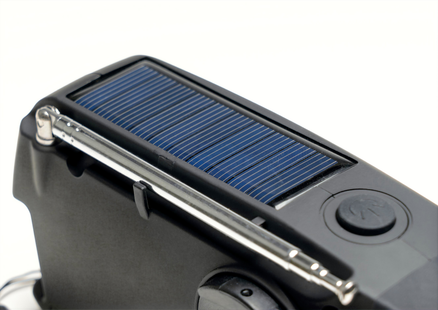 Moor Solar Radio w/ hand Crank plus Built-In 4000mAh Power bank